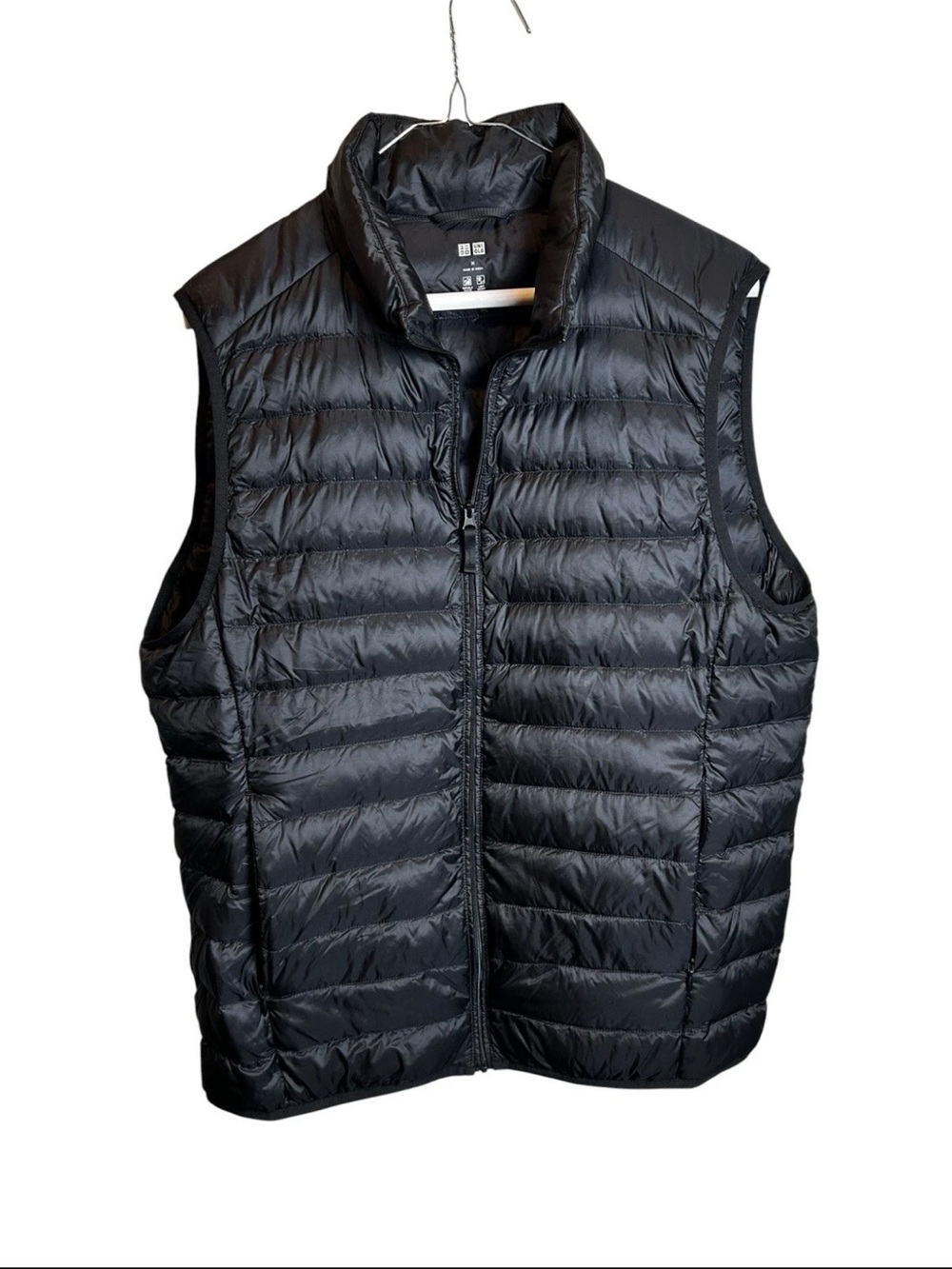 Uniqlo Ultra Light Down Vest Men’s M Black Puffer Packable Quilted
